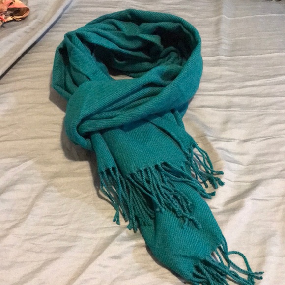 Zara Accessories - Vintage Y2K turquoise scarf